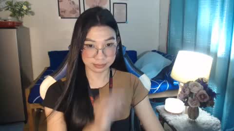 Ashley Kate Mateo Gray online show from 01/27/25, 01:19