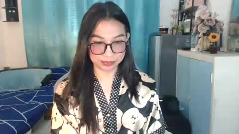 Ashley Kate Mateo Gray online show from 06/26/26, 09:14