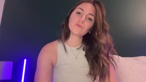 Snapshot of urwetdreamddd chatting on 12/12/24, 02:59 Dream online show from 12/12/24, 02:59