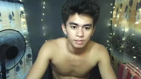 urwild_fuckerxx online show from 12/21/25, 12:45