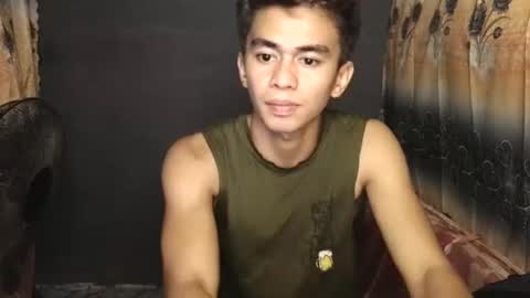 urwild_fuckerxx online show from 03/28/26, 09:31