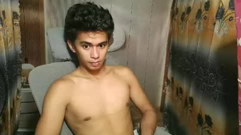 urwild_fuckerxx online show from 06/07/26, 01:54