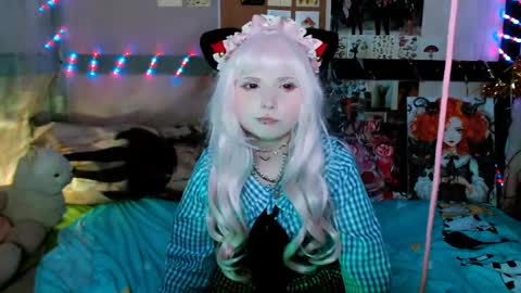 Usagi Blush online show from 02/28/25, 11:12