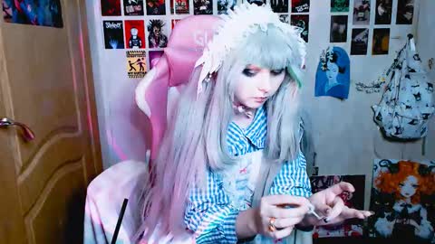 Usagi Blush online show from 09/17/25, 08:54