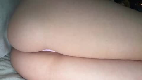 Snapshot of usedingoodcondition chatting on 09/26/25, 06:28 Lily online show from 09/26/25, 06:28