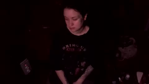 usefulhole online show from 11/16/25, 12:44