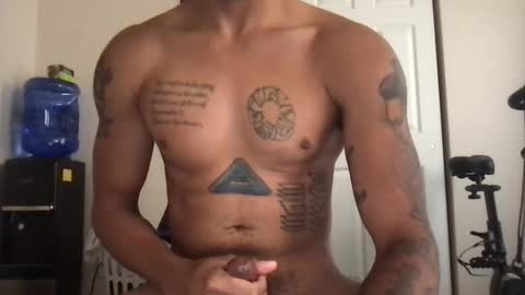 Snapshot of usermaneee589 chatting on 09/16/25, 05:25 usermaneee589 online show from 09/16/25, 05:25