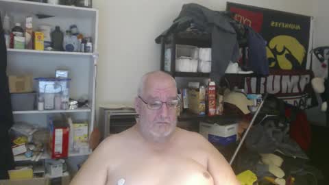 Eric online show from 12/22/24, 06:28