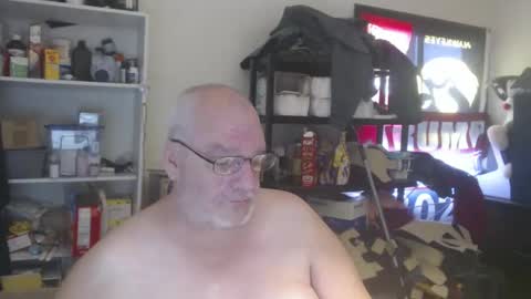 Eric online show from 12/24/24, 03:05