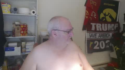 Eric online show from 01/06/25, 03:09
