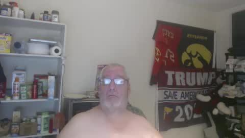 Eric online show from 01/22/25, 02:37