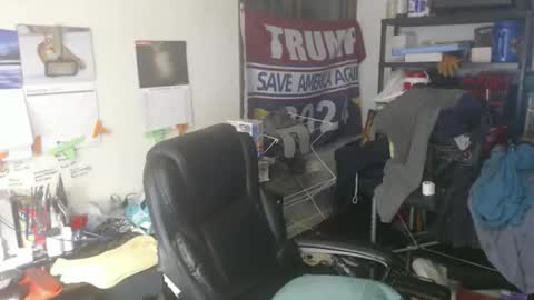 Snapshot of usgoober chatting on 11/27/25, 11:45 Eric online show from 11/27/25, 11:45