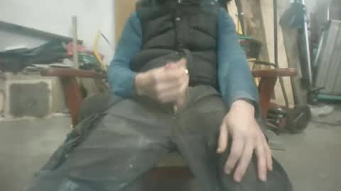 usr0369 online show from 10/18/25, 04:19