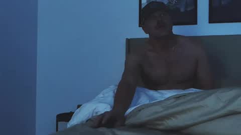 utah4fub4 online show from 10/28/25, 12:19