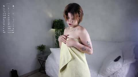 Daisy online show from 07/24/26, 12:41