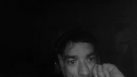 Snapshot of uthonn chatting on 03/15/26, 11:44 uthonn online show from 03/15/26, 11:44