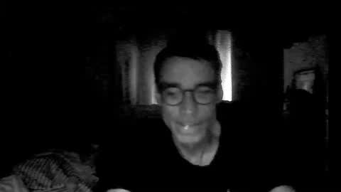 Snapshot of uthonn chatting on 05/24/26, 02:27 uthonn online show from 05/24/26, 02:27