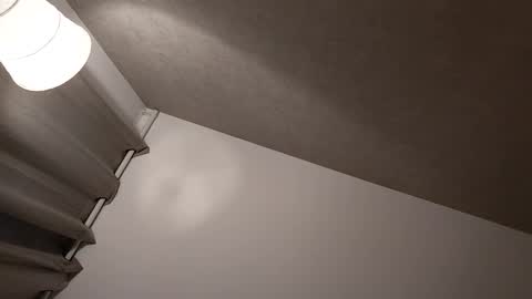 uwvvlvip online show from 10/26/25, 04:24