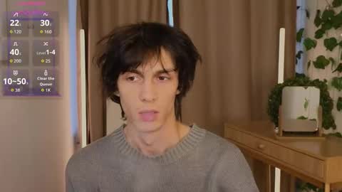 Valora online show from 09/19/25, 12:17