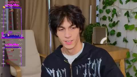 Valora online show from 09/21/25, 12:18