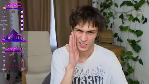 Valora online show from 10/11/25, 12:26