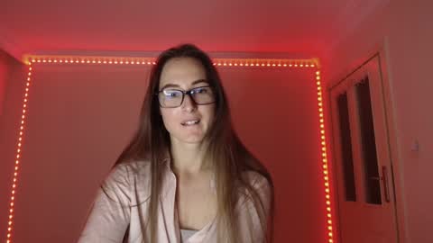 Snapshot of va_len_sea_ya chatting on 11/08/25, 09:02 Valensiya online show from 11/08/25, 09:02