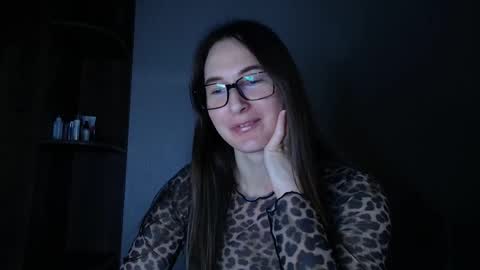 Valensiya online show from 03/19/26, 09:41