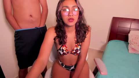 Snapshot of vaalerii_cutee chatting on 12/03/24, 04:58 valeri and markk online show from 12/03/24, 04:58