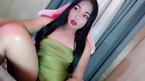 Snapshot of vae_sha chatting on 03/02/26, 10:38 JESS - DONT FORGET TO FOLLOW ME AND GIVE ME THUMBS UP online show from 03/02/26, 10:38