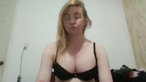 vagimosa online show from 09/17/25, 09:44