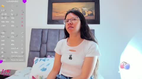 Vahiolet smith online show from 05/13/26, 03:04