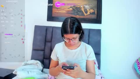 Vahiolet smith online show from 05/27/26, 03:03