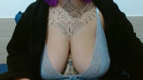 Vah Oliver online show from 10/19/25, 10:21