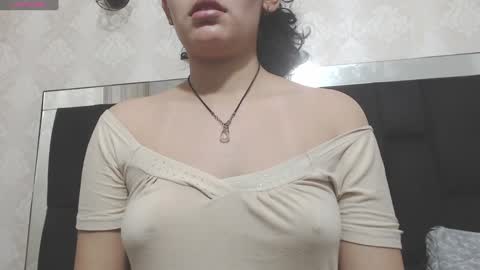 Vainilla online show from 01/08/25, 01:53