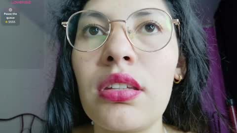 Snapshot of vainilla_cam chatting on 04/21/26, 02:51 Vainilla online show from 04/21/26, 02:51