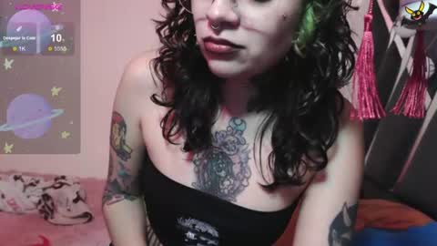 Snapshot of vainilla_l chatting on 06/25/26, 05:12 Vainilla Independent model online show from 06/25/26, 05:12