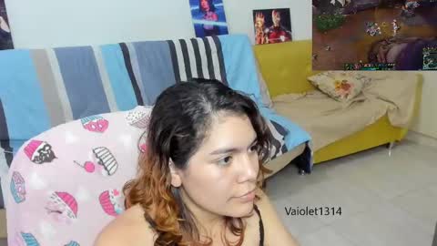 Vaiolet1314 online show from 03/03/25, 09:11