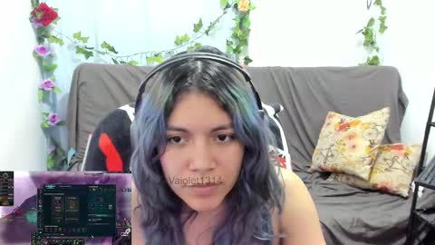 Snapshot of vaioletuwu chatting on 02/17/26, 06:10 Vaiolet1314 online show from 02/17/26, 06:10