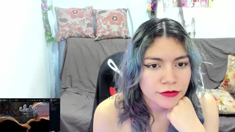 Snapshot of vaioletuwu chatting on 03/14/26, 01:12 Vaiolet1314 online show from 03/14/26, 01:12