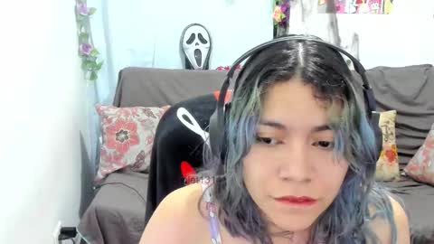 Snapshot of vaioletuwu chatting on 03/17/26, 05:00 Vaiolet1314 online show from 03/17/26, 05:00