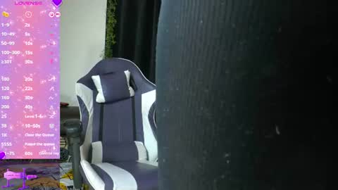 Valery online show from 06/19/26, 03:11