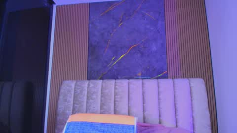 Valentina online show from 12/04/25, 07:33