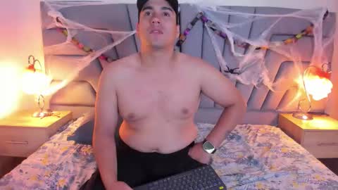 Samantha y Matt online show from 10/21/25, 03:40