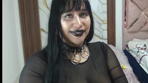 Snapshot of valen_ross7 chatting on 03/15/26, 08:04 valen_ross7 online show from 03/15/26, 08:04