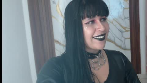 Snapshot of valen_ross7 chatting on 04/01/26, 01:41 valen_ross7 online show from 04/01/26, 01:41