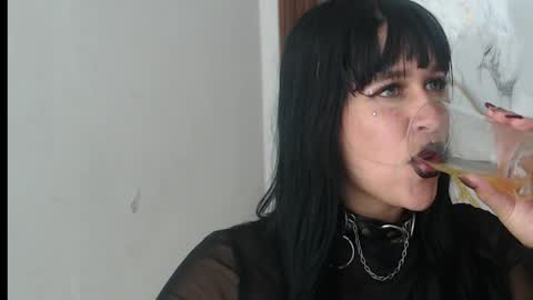 Snapshot of valen_ross7 chatting on 04/16/26, 05:58 valen_ross7 online show from 04/16/26, 05:58