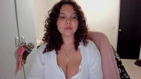 valen_smile_ online show from 12/06/24, 02:13