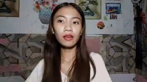 Snapshot of valenciasumney chatting on 06/10/26, 03:00 Camille online show from 06/10/26, 03:00