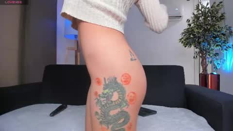 valentina milan online show from 07/22/26, 04:59