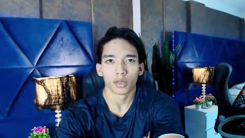 Snapshot of valenorlerot chatting on 10/13/25, 04:34 Valenor online show from 10/13/25, 04:34